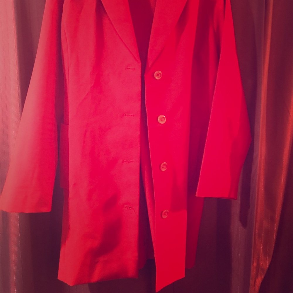 Long red light jacket
